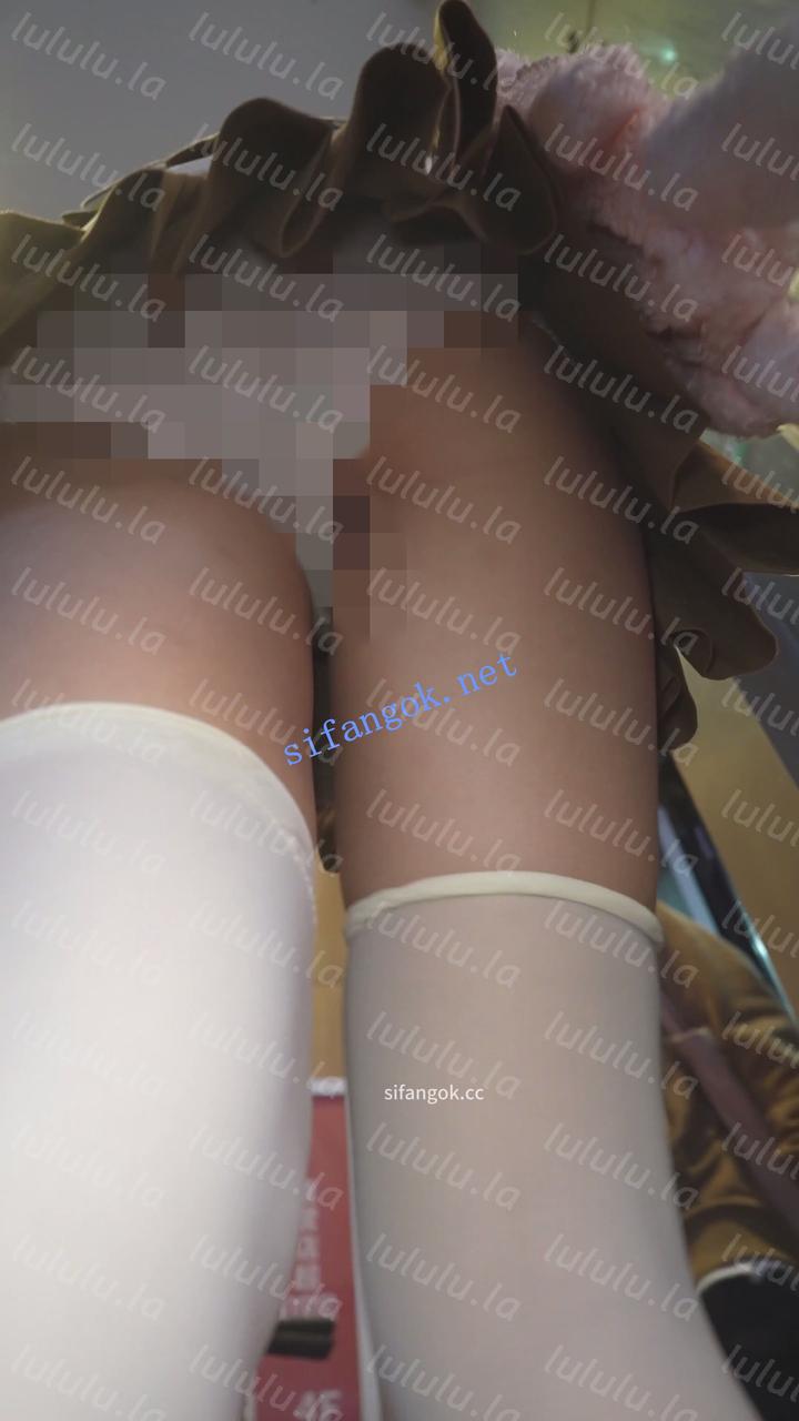 (BC-AA-675)双马尾制服jk小姐姐..蕾丝边粉内扶梯弯腰开灯拍 预览图 7