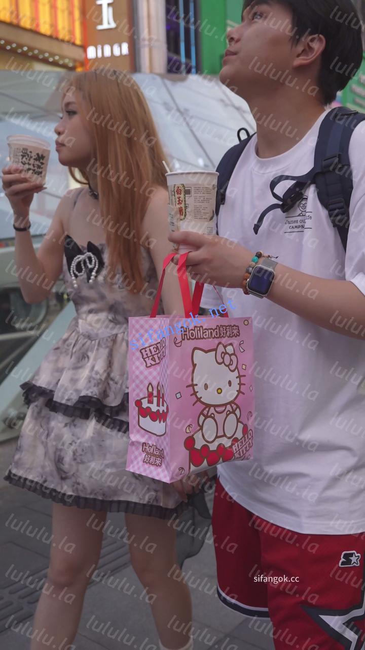 (BC-AA-676)超短蓬蓬裙美女逛街..微透白内多次前抄露黑色 预览图 3