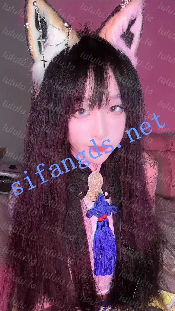 【重磅核弹】抖音颜值女神 九条南无 2.9最新高价福利【6V16P】【1.03G】 预览图 12