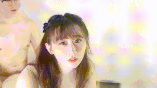 顔值氣質美女【(林千夜) (下面有根棒棒糖)】林千夜春夢被男人操 蕾絲室友棒棒糖趁機指交 各爽各的 1.86GB 预览图 12