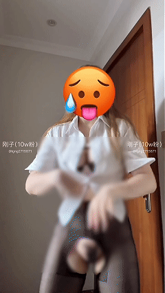 推特裸舞福利姬 刚子 2026最新复出劲爆裸舞 动感顶B起飞了【62V】【1.66G】 预览图 19