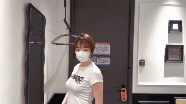 糖心VLOG新人首作✅奶酪✅人妻出軌實錄_黑絲情趣激情啪啪_毒龍深喉無套深插 1.44GB 预览图 1
