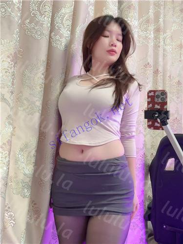 快手主 玲珑悦悦 巨乳大奶妹子自慰裸舞超大奶子原版遮挡【33V】【3.59G】 预览图 3