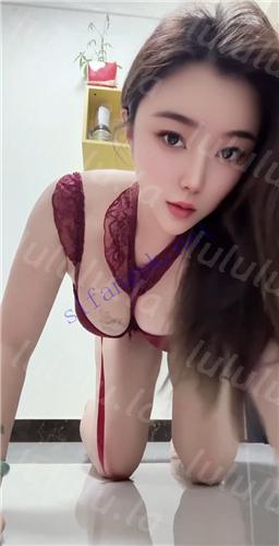 快手百万粉丝主播【祯祯】Q弹大屁股福利+骚舞录屏大合集【42V】【1.04G】 预览图 11