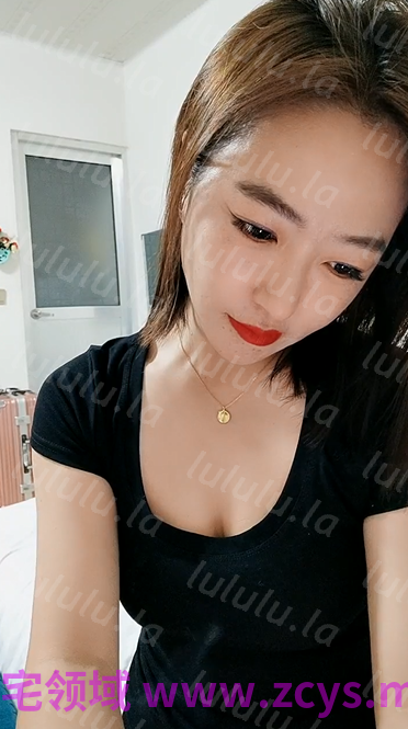 少妇深夜寂寞难耐高跟鞋红酒瓶胡萝卜齐上阵 【赤霞珠】【5v】【4.94g】 预览图 1