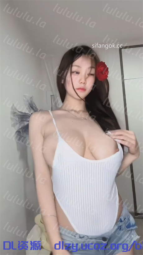 抖音9W粉顔值嫩妹【優優】臍橙西施,顔值夠頂,奶子也是一絕,真實大奶,喜歡認媽媽吃奶奶的不可錯過4V 205.5MB