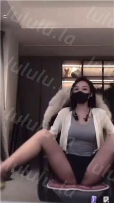 快手抖音超美主播 糊涂小y Y姐 大尺裸舞福利 真快骚舞抖奶【19V】【453M】 预览图 19