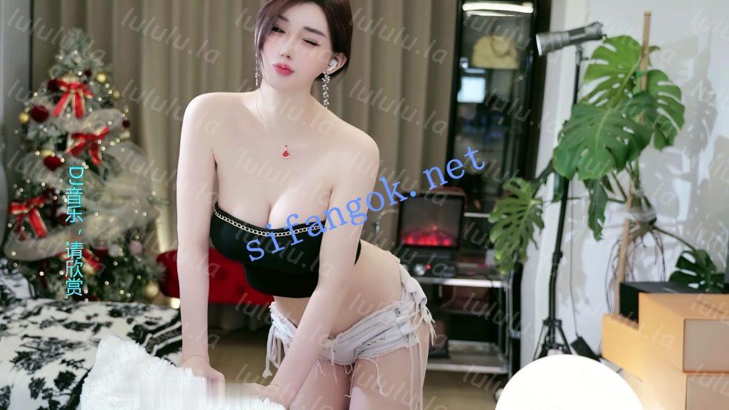 【VV星球】李慕婉 直播骚舞漏奶子2分钟 纯欲顶级颜值身材【8V】【1.27G】 预览图 22