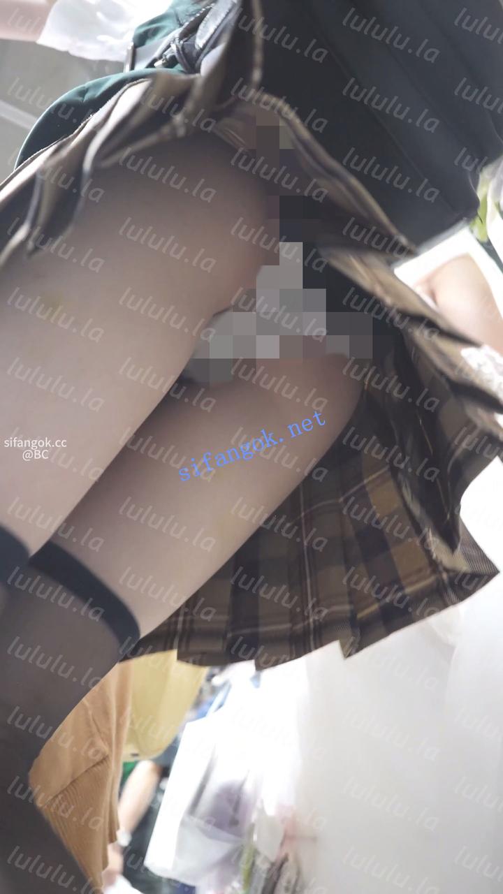 (BC-SSS-118)⭐柚子芽衣cos姐妹..半蹲被CD..一起蹲下露内裤给… 预览图 3