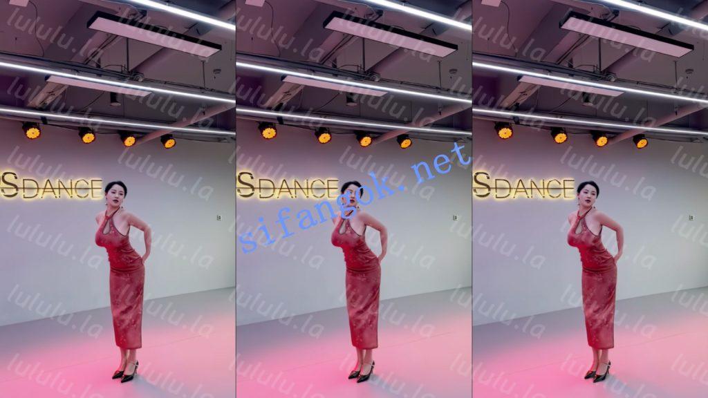 【抖音】成都朵朵 80万粉丝网红主播，H杯巨乳诱惑第2发【11V】【287M】 预览图 18