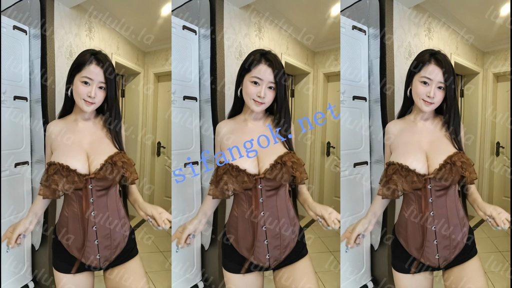 【抖音】成都朵朵 80万粉丝网红主播，H杯巨乳诱惑第2发【11V】【287M】 预览图 19