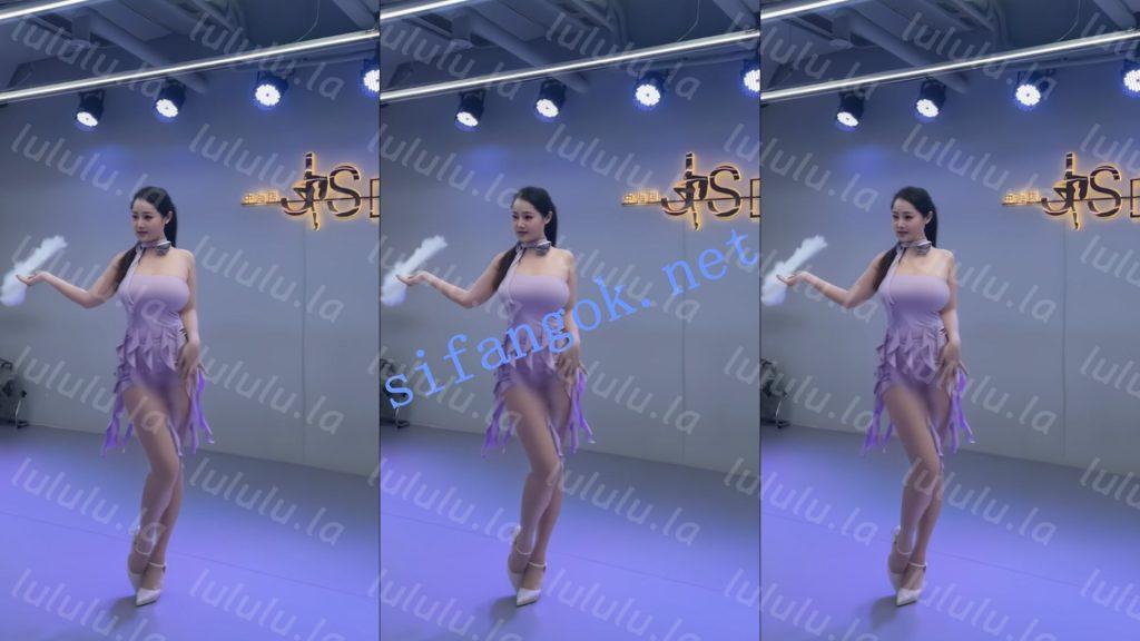 【抖音】成都朵朵 80万粉丝网红主播，H杯巨乳诱惑第2发【11V】【287M】 预览图 15
