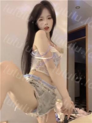 快手53W粉 娇宝很乖 私定内衣骚舞福利2026可爱反差极上摇摆【37V33P】【268M】 预览图 15