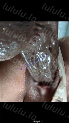 快手主播 撕后刑ss 撕姨 轻熟黑丝美腿 长时自慰啪啪 定制一【11V】【3.14G】 预览图 17