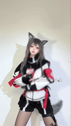 推特超高颜值顶级COSer 希尔薇6月顶B裸舞 切利尼娜·德克萨斯【5V20P】【140M】 预览图 2