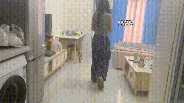 【按摩小子原創】長腿反差女神做精油SPA 開局一張帥哥照片 套路美女(無水印原檔) 1.72GB 预览图 3