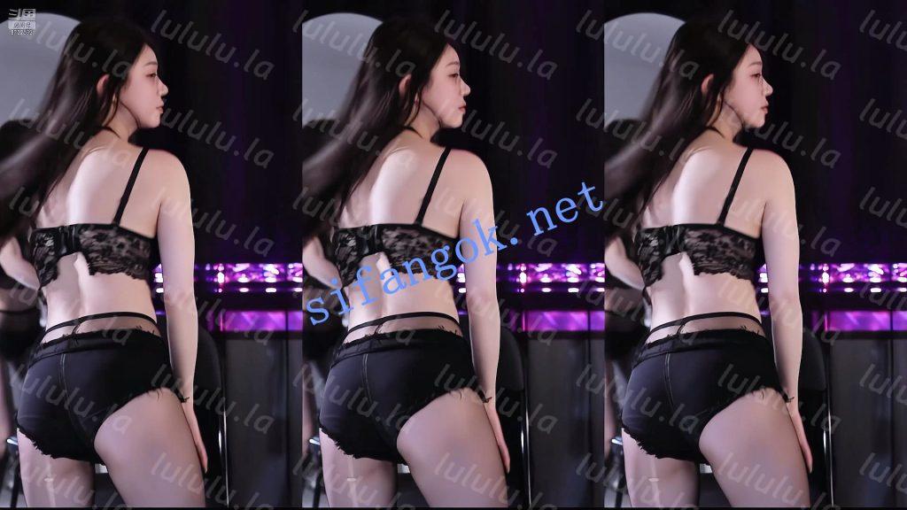 【斗鱼】惹妹 最近尺度狂飙 漏内 漏鲍边 大裸背【12V】【2.03G】 预览图 17