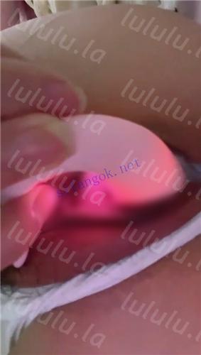 抖音可爱主播 大宝 自拍大尺诱惑 掰穴自慰反差高潮【9V】【109M】 预览图 8