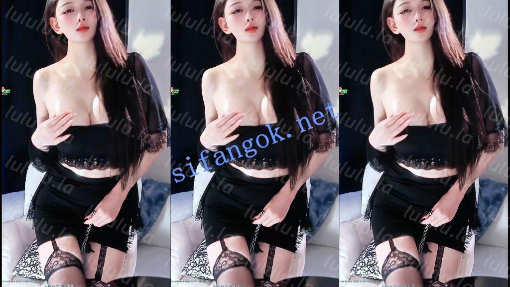 【来秀】椿儿最会穿热舞中 最新骚舞福利 又嘎嘎漏奶头【6V】【561M】 预览图 15