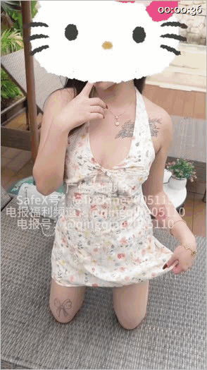 廣州頂級騷貨顔值女神下海日常「晴寶」酒店啪啪塞着跳蛋從酒店大堂一直走到戶外過天橋去對面宵夜露出口爆（4V） 607.5MB