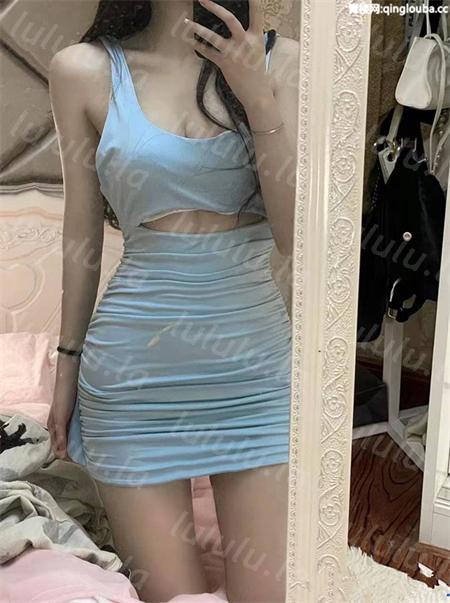 yiganq2660-杭州外语学院反差婊酒店3P淫乱生活 [70P+15V/2.7G]