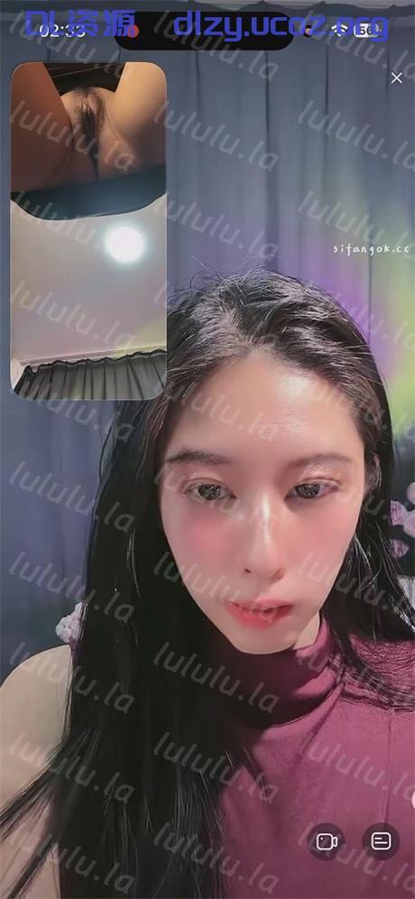 顔值少婦【甜栗甜】騷逼主播,雙視角露逼,付費紳士視角看逼,裸舞誘惑,聽指揮摳逼自慰流白漿,奶挺逼粉2V 594.1MB 预览图 7