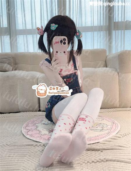 幼萝喵瓜-白丝双马尾小萝莉足交推特合集 [52v+186p/1.12G] 预览图 2