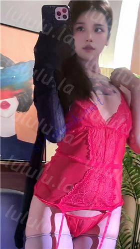 抖音超美纹身妹 妮娜 火火 露点福利 高级网红脸反差诱惑【74V】【638M】 预览图 27