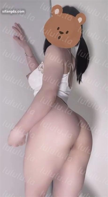 ❣️推荐❣️B站颜值嫩妹【生煎包(多汁嫩包,蜜汁包丫)】精品靓女,身材很赞,裸舞诱惑,搓奶自慰,大奶萝莉脸【76V】【1.65G】 预览图 11