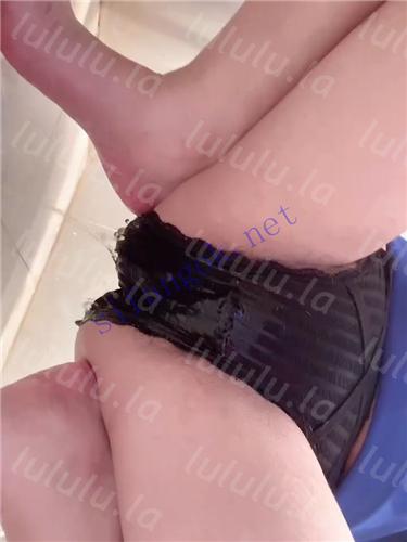 抖音丝足骚姐 最正的妹 大尺私拍 足交啪啪炮击自慰喷水【69V】【1.580G】 预览图 5