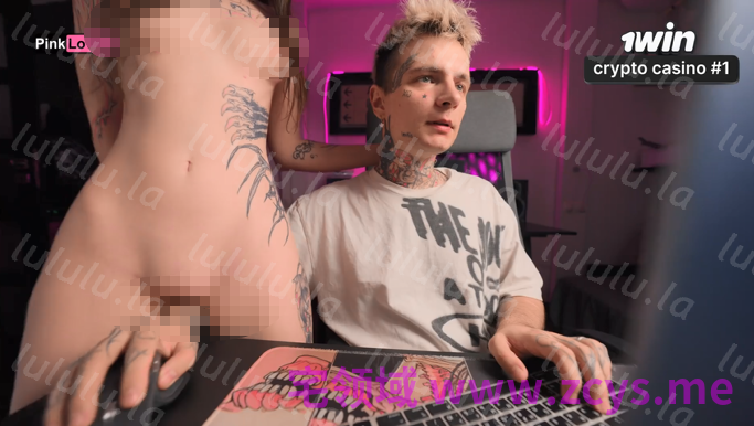 pinkloving 她在桌子上摩擦她的阴户【329m】 预览图 2