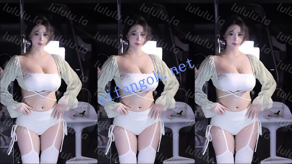 【虎牙】小酒窝翁馨 7月全新抹胸上场 一对豪乳绝逼晃晕你【7V】【1.01G】