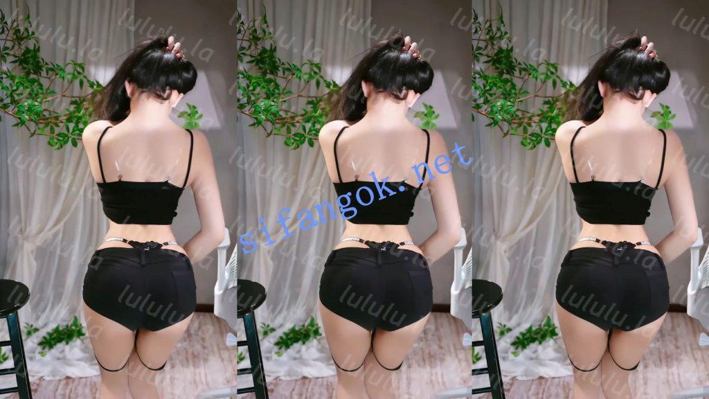 【来秀】妹妹o 精选骚舞9V 情趣内衣外穿跳舞就是好看【9V】【1.54G】 预览图 17
