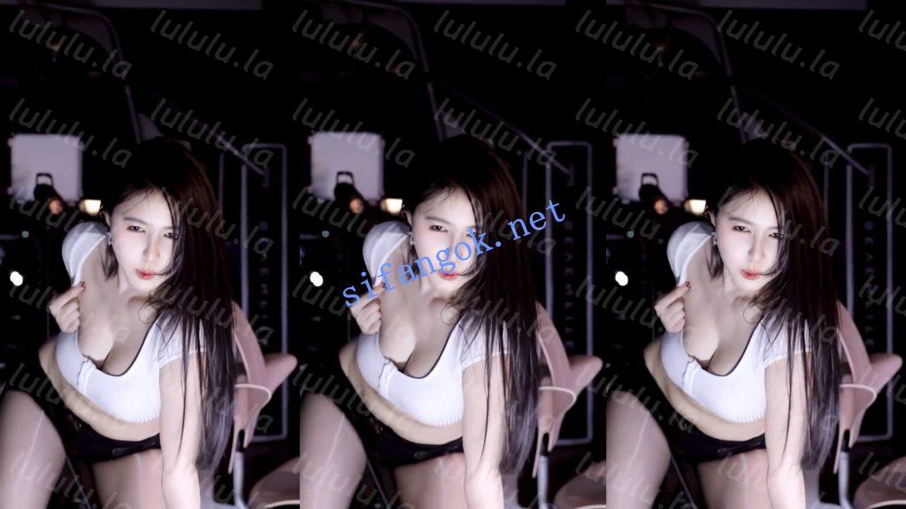 虎牙斗鱼 小酒窝翁馨-7 G罩巨乳 露大半个奶 大尺度骚舞【2V】【228M】
