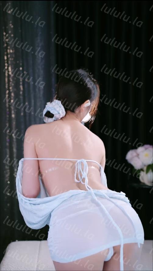 【来秀】善雅 甜妹er 严打中… 该擦还得擦 露背 2+1v #11 #6【3V】【223M】 预览图 4