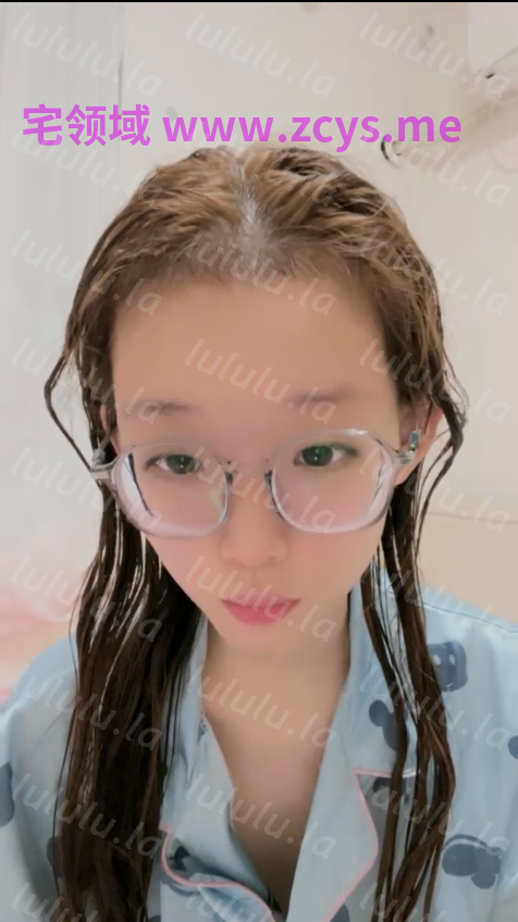 【忧猫病】反差眼镜妹 1v752m 预览图 1