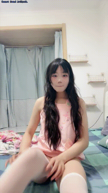 雙馬尾校花【少蘿大神】7月7号，在酒店被炮友連續爆操69口交無套内射，全程露臉一路高能(8V) 3.63GB 预览图 1