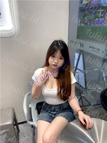 清纯甜美系 精神小妹 裸舞自摸骚骚诱惑 大尺反差拉满【16V】【75.5M】 预览图 10