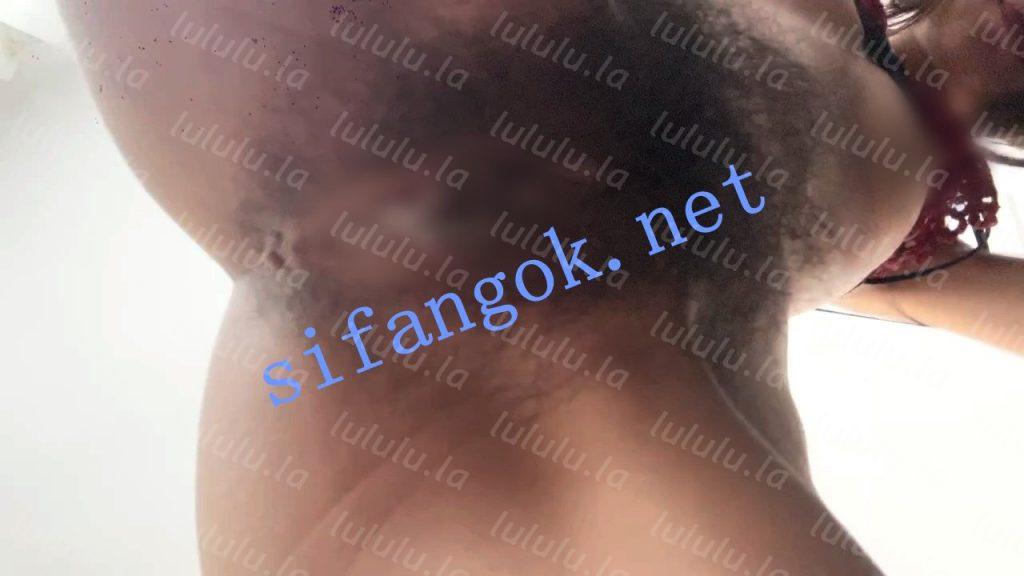 抖音 21岁女大学生 原来是鸽子 掰穴裸舞道具自插超大尺福利【34V】【2.08G】 预览图 17