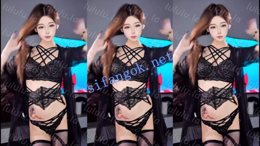 【TikTok】0ning ning0 颜值美女情趣内衣骚舞直播 舞蹈真好看【5V】【1.06G】 预览图 5