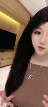 【花椒绝版颜值精选25.8月合集】各大网红美女走光 擦边整活 预览图 3