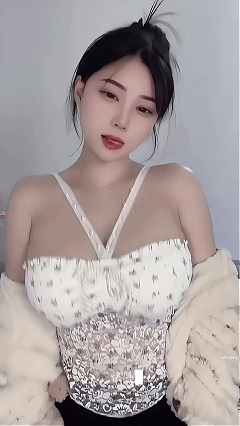 快手顶流 小奶球 26年动感抖奶骚舞+会议室顶起舞飞 大合集 预览图 24
