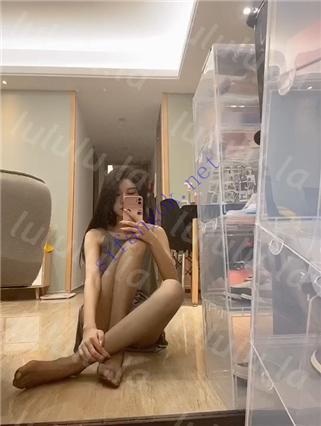 易直播（足迹） 一只嘟嘟 丝足福利大尺自慰骚叫精品合集 预览图 12