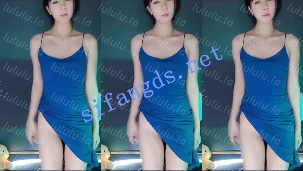 【虎牙】白菜妹妹（CC 林忆忆) 大尺度脱罩漏穴珍藏版9V 预览图 9