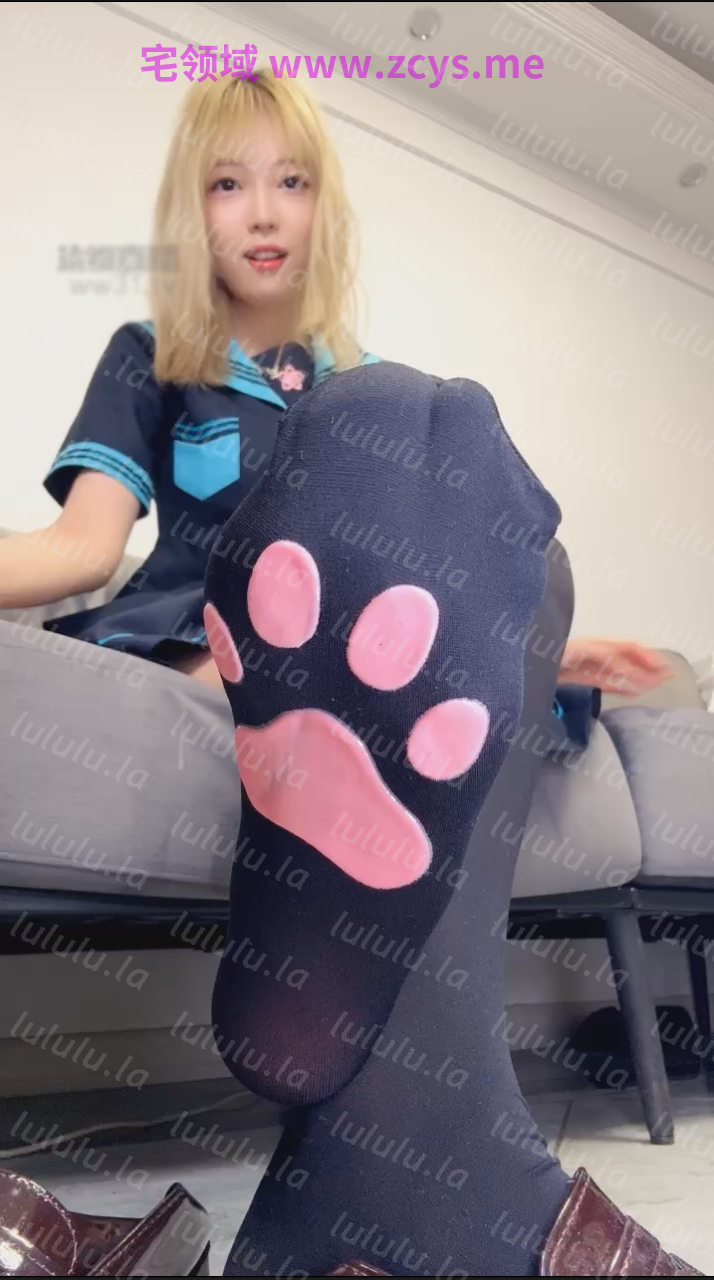 玩物直播酒鸽-260626 老师抵不住Jk制服的诱惑+260628 瑜伽裤蕾丝袜裸足臀控戏要【2V】【741MB百度云】 预览图 3