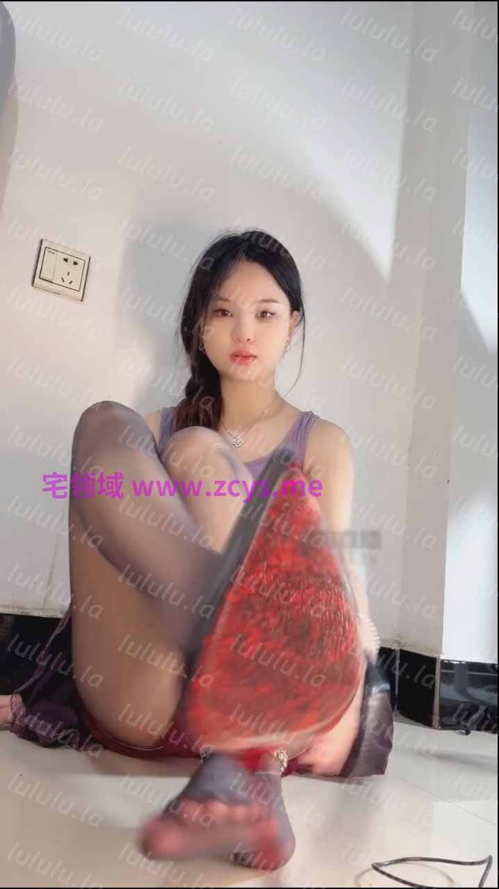 玩物直播奈奈大人-260629 黑丝炸J【1V】【539MB百度云】 预览图 3