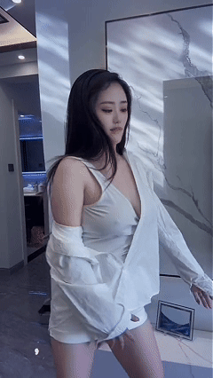 抖音极美御姐 星辰 无罩激凸抖奶 大尺自慰喷水福利 合集【1.5G】 预览图 13