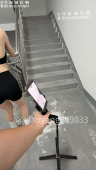 ✅小羊愛吃草✅7.28号更新健身房教練終于被我拿下了，剛從健身房出來，直接在樓道開幹了 1.57GB 预览图 3