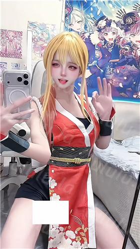 抖音超萌COSER 樱妈 情趣COS内衣小福利 舞动诱惑美翻了【328M】 预览图 6