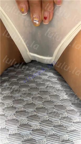 抖音骚骚御姐 佐伊 丝足诱惑长腿插入 柳叶粉穴掰开水润 预览图 2